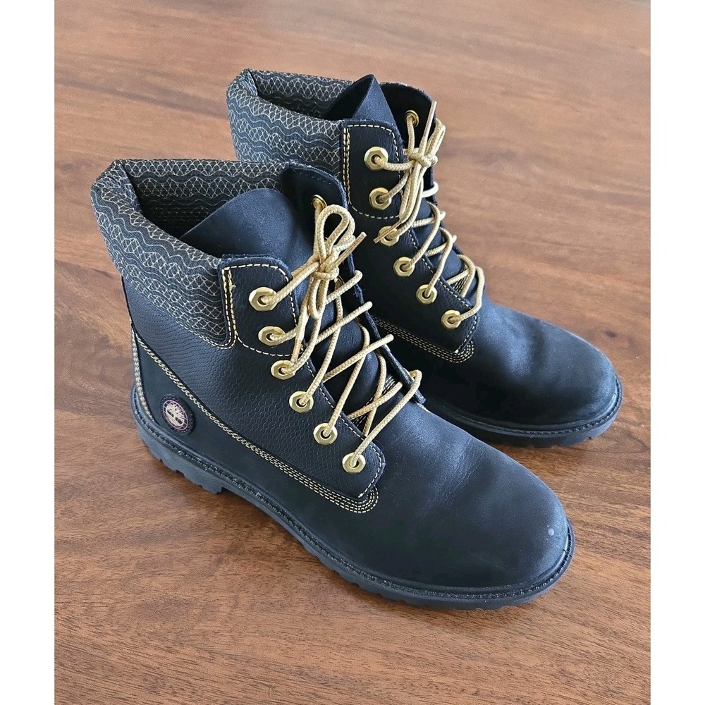Timberland Lunar New Year 6 Inch Lace Up Boots Black Nubuck - Women's Size 9.5
